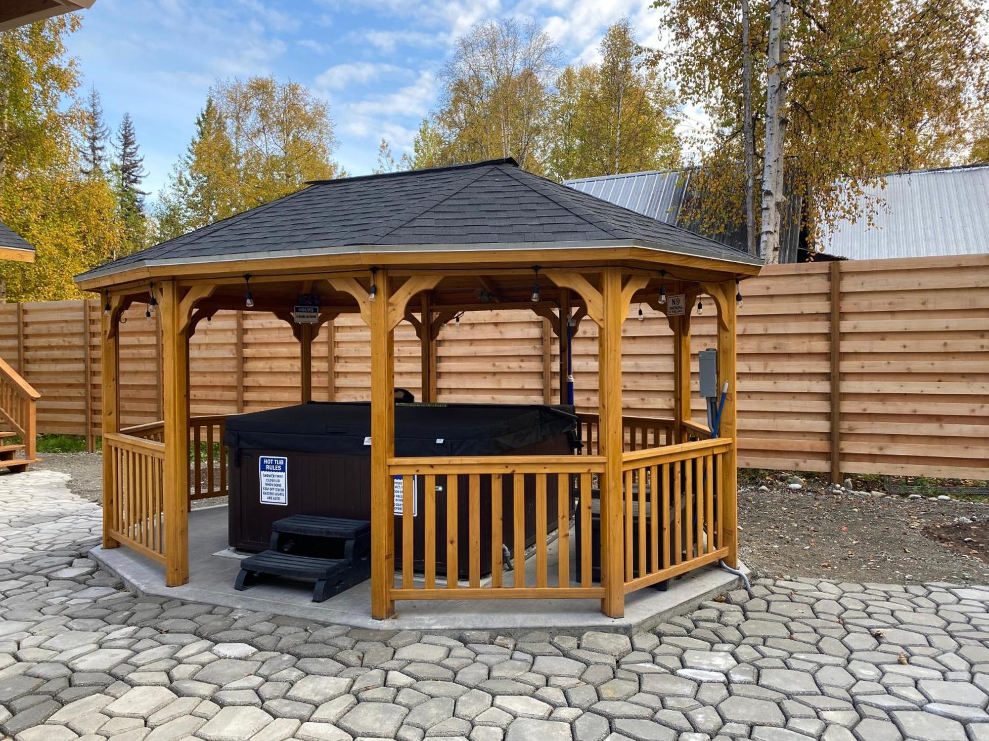 Talkeetna Log Cabin With Hot Tub Unit 1 Exterior foto