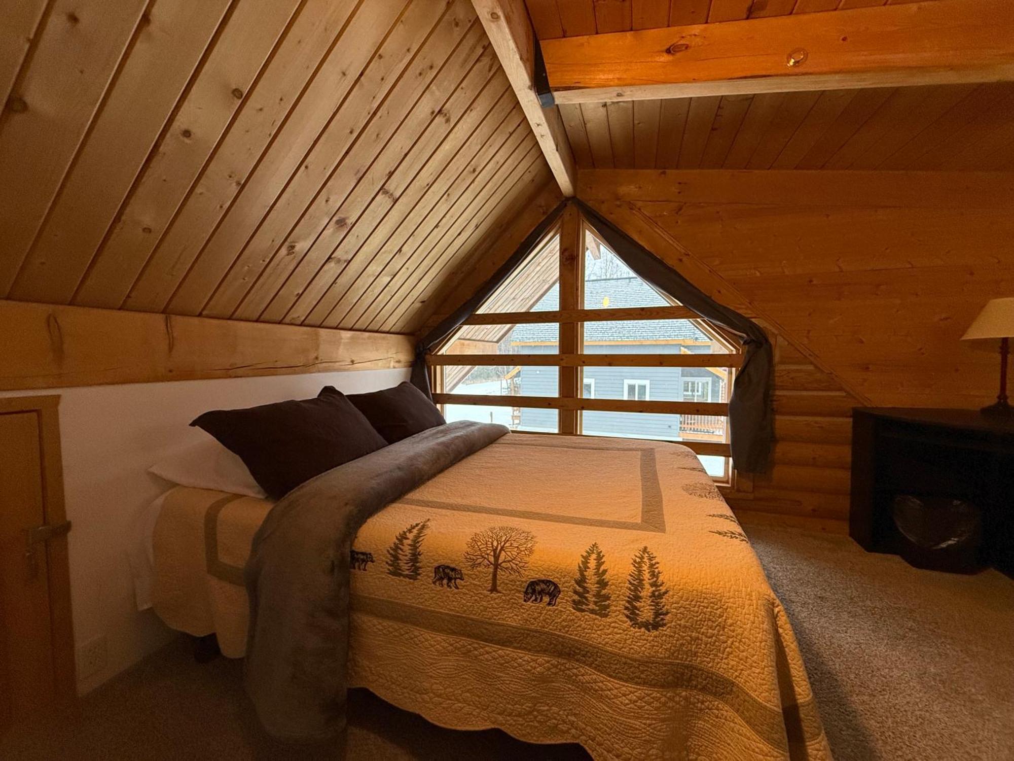 Talkeetna Log Cabin With Hot Tub Unit 1 Exterior foto